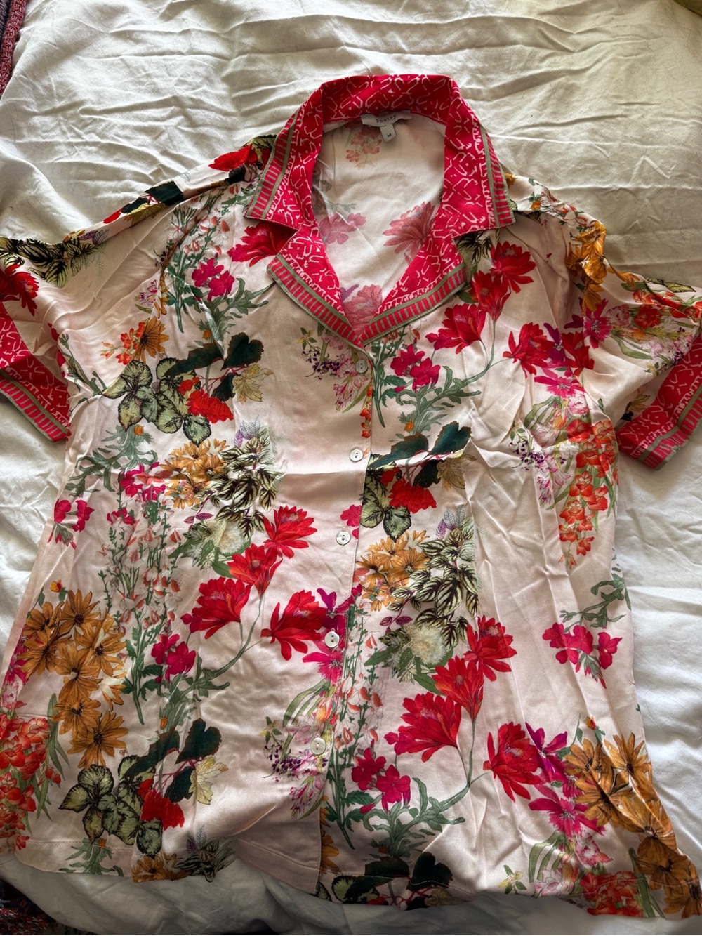Poetry Floral short pajama set with travel bag